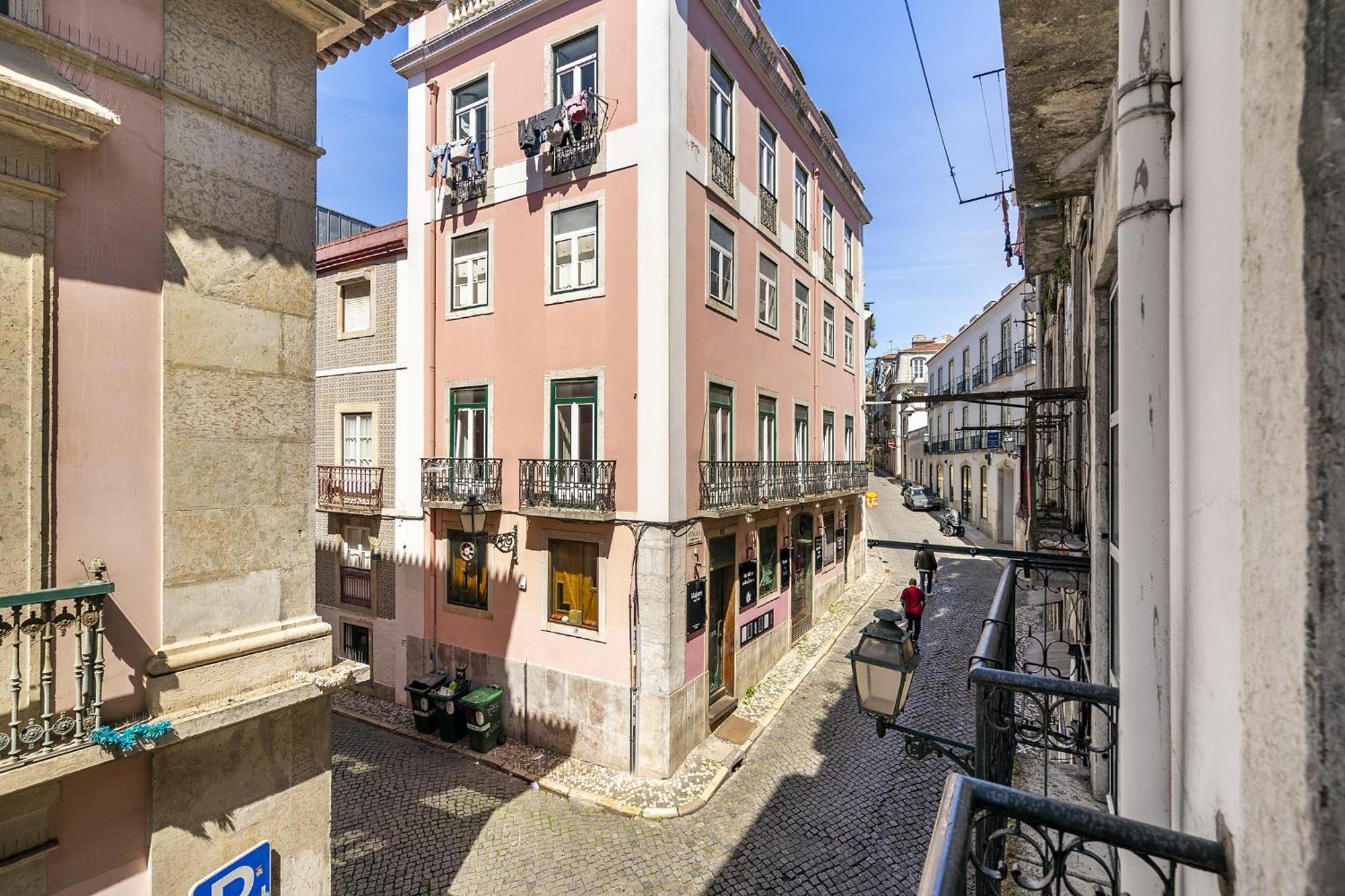 Whome Stylish Family Residence In The Heart Of Chiado Lisboa Dış mekan fotoğraf